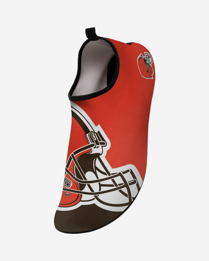 Cleveland Browns Mens Colorblock Water Shoe FOCO - FOCO.com