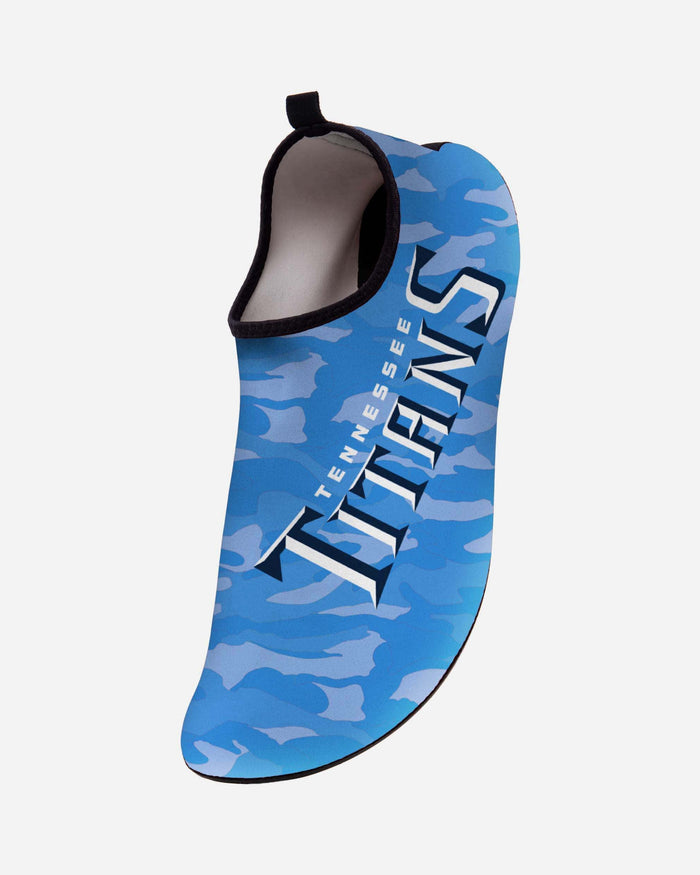 Tennessee Titans Camo Water Shoe FOCO - FOCO.com