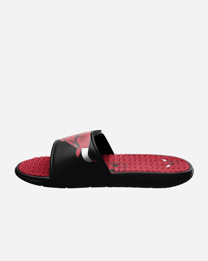 Chicago Bulls Colorblock Big Logo Gel Slide FOCO - FOCO.com