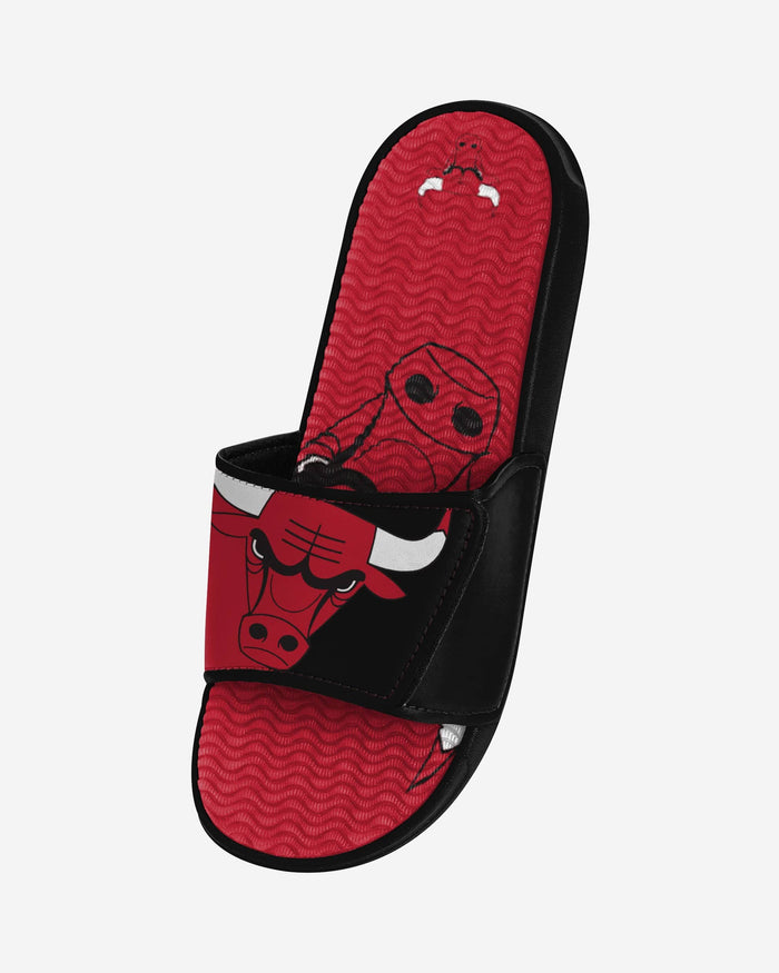 Chicago Bulls Colorblock Big Logo Gel Slide FOCO - FOCO.com