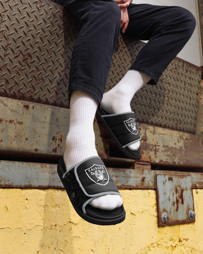 Las Vegas Raiders Future Slide Flip Flop FOCO - FOCO.com