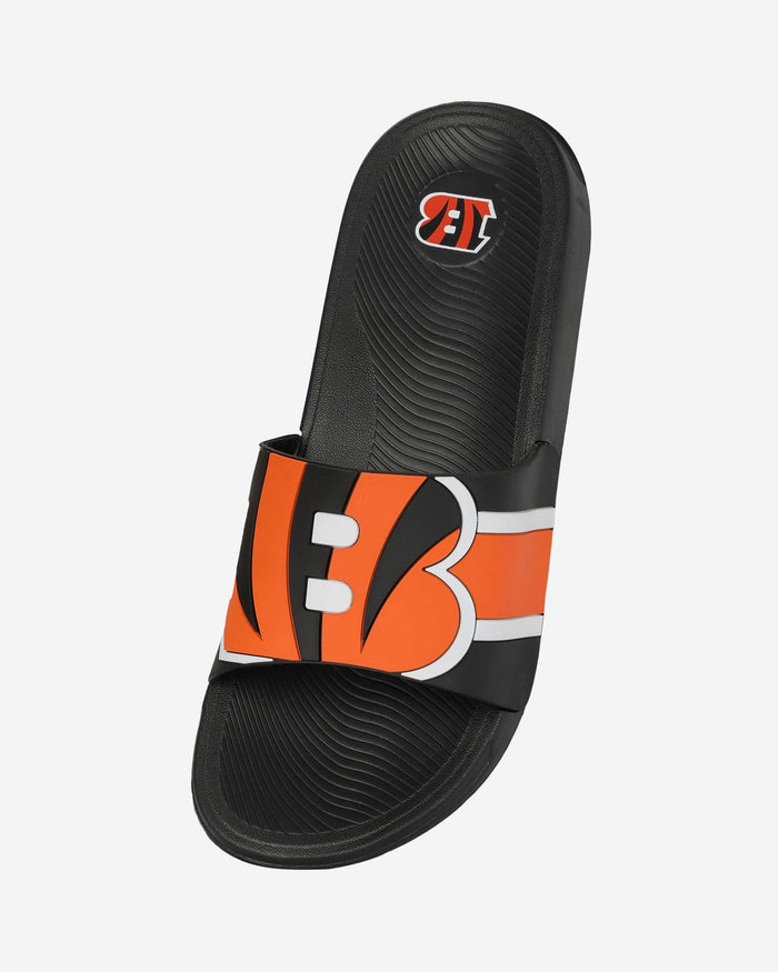 Cincinnati Bengals Striped Big Logo Raised Slide FOCO - FOCO.com