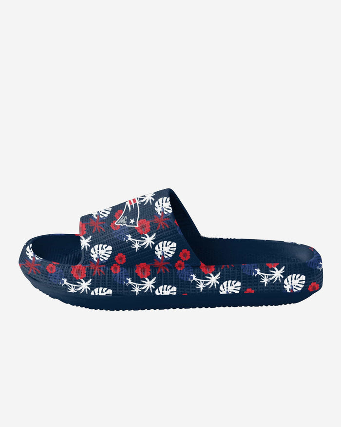 New England Patriots Womens Floral Pillow Slide FOCO - FOCO.com