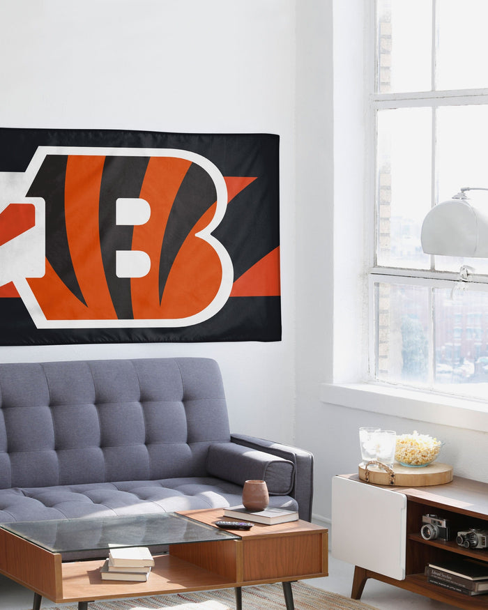 Cincinnati Bengals Big Logo Team Stripe Horizontal Flag FOCO - FOCO.com