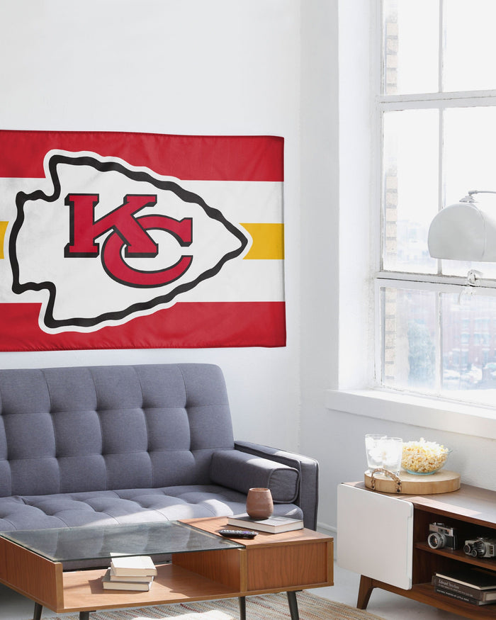 Kansas City Chiefs Big Logo Team Stripe Horizontal Flag FOCO - FOCO.com