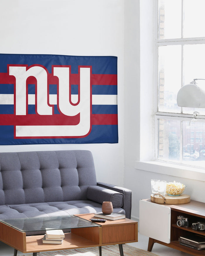 New York Giants Big Logo Team Stripe Horizontal Flag FOCO - FOCO.com