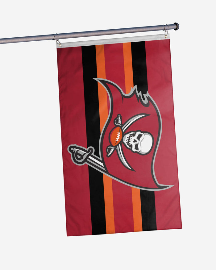 Tampa Bay Buccaneers Big Logo Team Stripe Horizontal Flag FOCO - FOCO.com