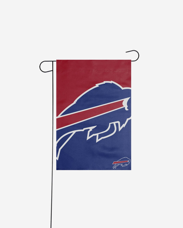 Buffalo Bills Colorblock Helmet Garden Flag FOCO - FOCO.com