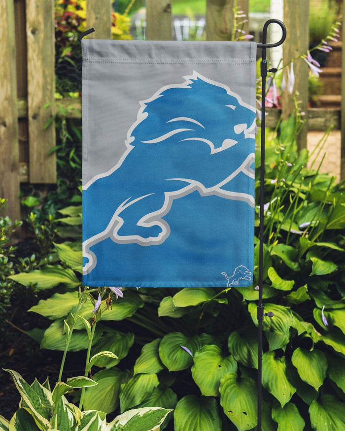 Detroit Lions Colorblock Helmet Garden Flag FOCO - FOCO.com