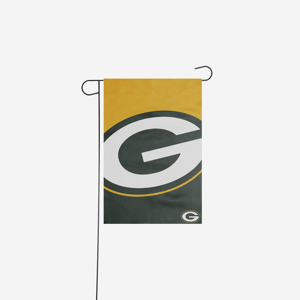 Green Bay Packers Colorblock Helmet Garden Flag FOCO - FOCO.com