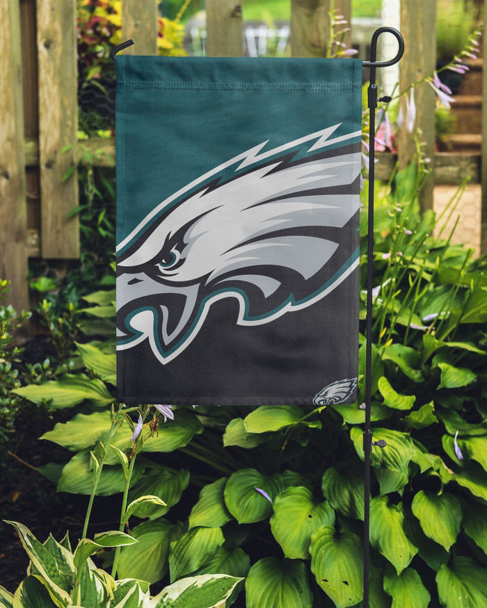 Philadelphia Eagles Colorblock Helmet Garden Flag FOCO - FOCO.com
