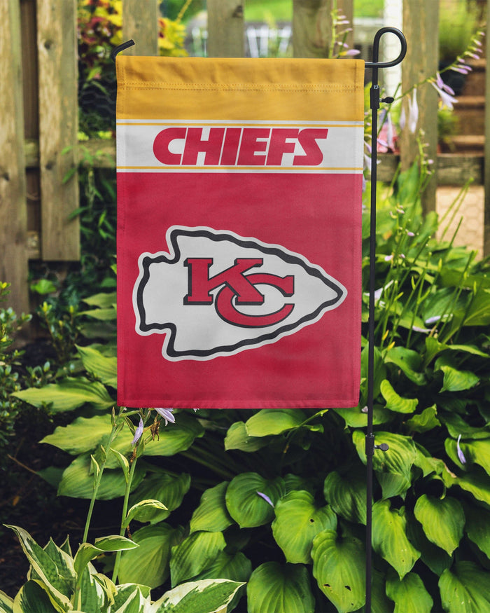 Kansas City Chiefs Garden Flag FOCO - FOCO.com