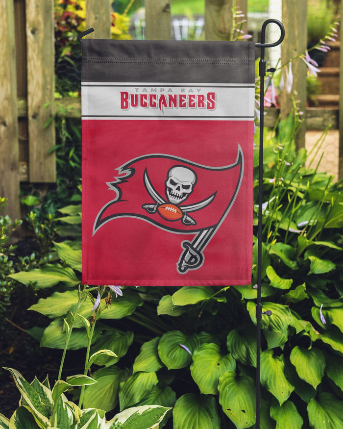 Tampa Bay Buccaneers Garden Flag FOCO - FOCO.com