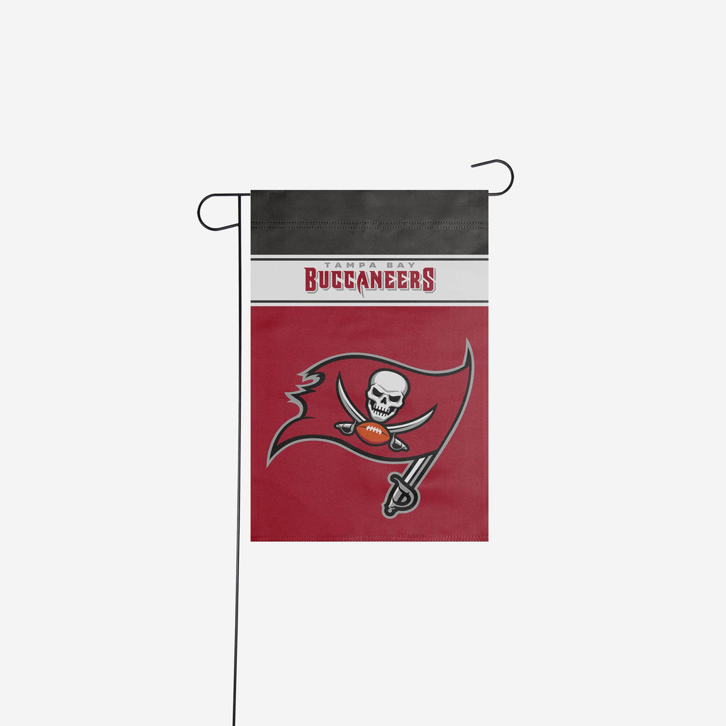 Tampa Bay Buccaneers Garden Flag FOCO - FOCO.com