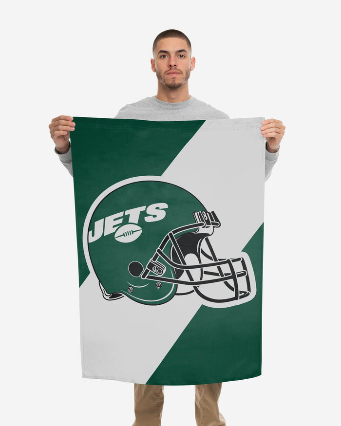 New York Jets Helmet Vertical Flag FOCO - FOCO.com