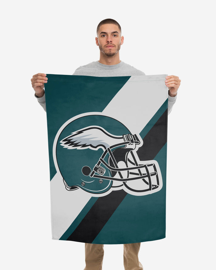 Philadelphia Eagles Helmet Vertical Flag FOCO - FOCO.com