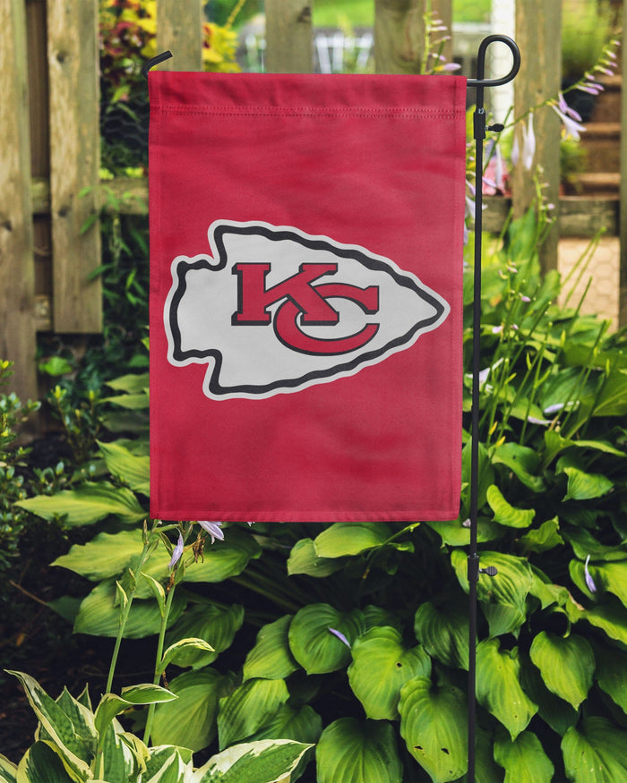 Kansas City Chiefs Solid Garden Flag FOCO - FOCO.com