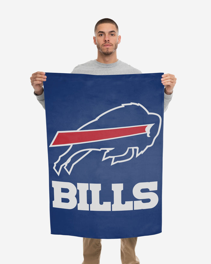 Buffalo Bills Solid Vertical Flag FOCO - FOCO.com