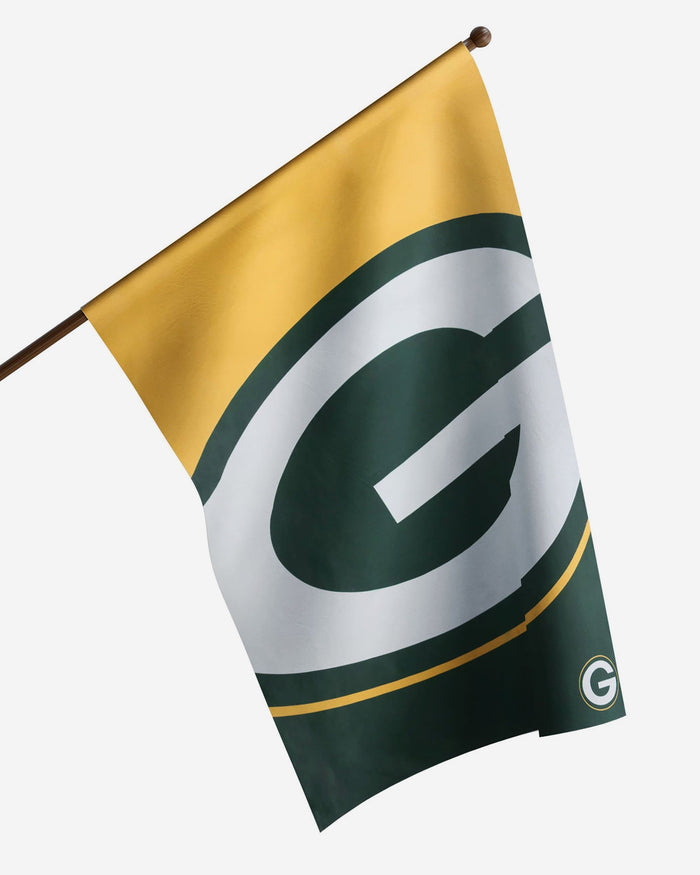 Green Bay Packers Vertical Flag FOCO - FOCO.com