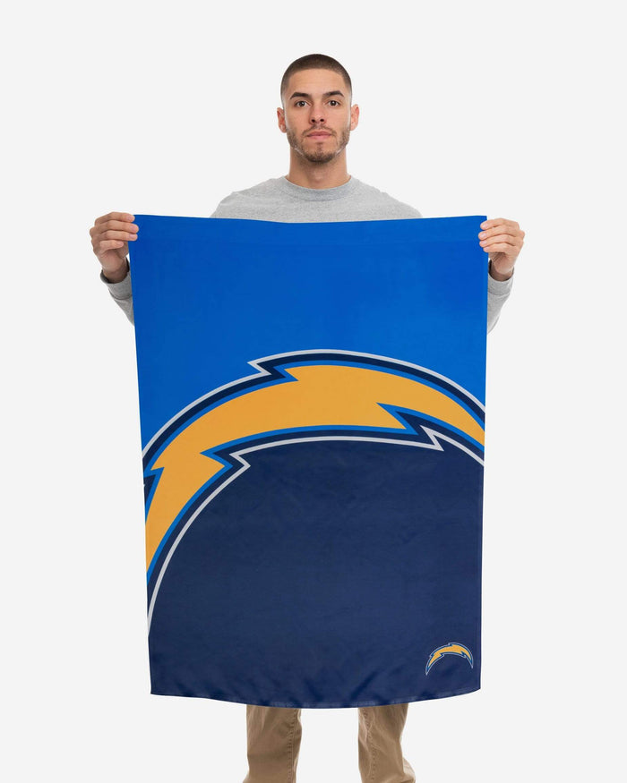 Los Angeles Chargers Vertical Flag FOCO - FOCO.com