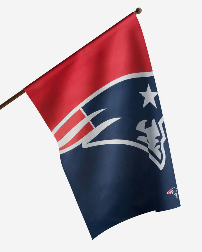 New England Patriots Vertical Flag FOCO - FOCO.com