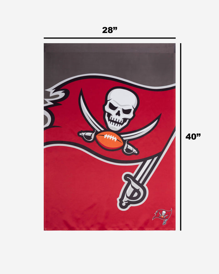 Tampa Bay Buccaneers Vertical Flag FOCO - FOCO.com