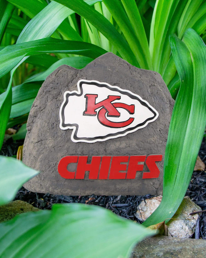 Kansas City Chiefs Garden Stone FOCO - FOCO.com