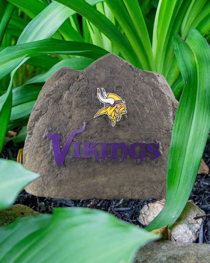 Minnesota Vikings Garden Stone FOCO - FOCO.com