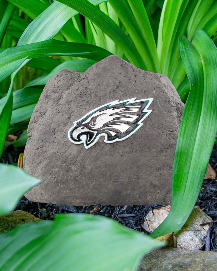 Philadelphia Eagles Garden Stone FOCO - FOCO.com