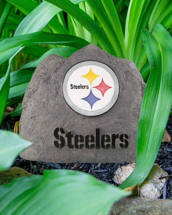 Pittsburgh Steelers Garden Stone FOCO - FOCO.com