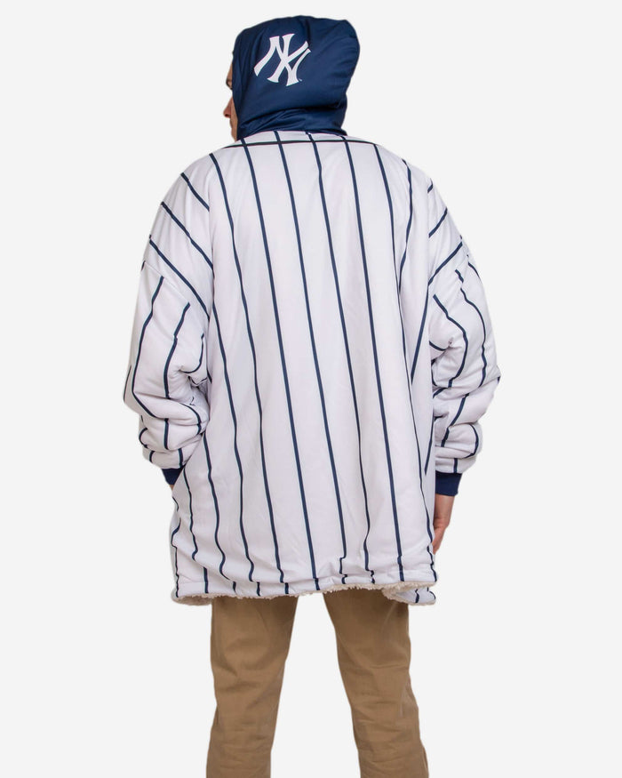 New York Yankees Reversible Gameday Hoodeez FOCO - FOCO.com