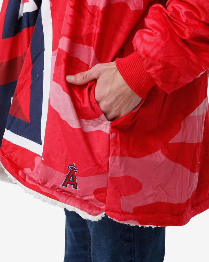 Los Angeles Angels Reversible Team Color Camo Hoodeez FOCO - FOCO.com