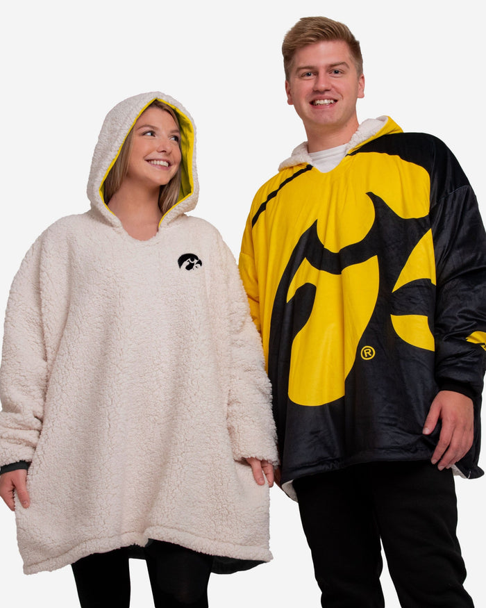 Iowa Hawkeyes Reversible Colorblock Hoodeez FOCO - FOCO.com