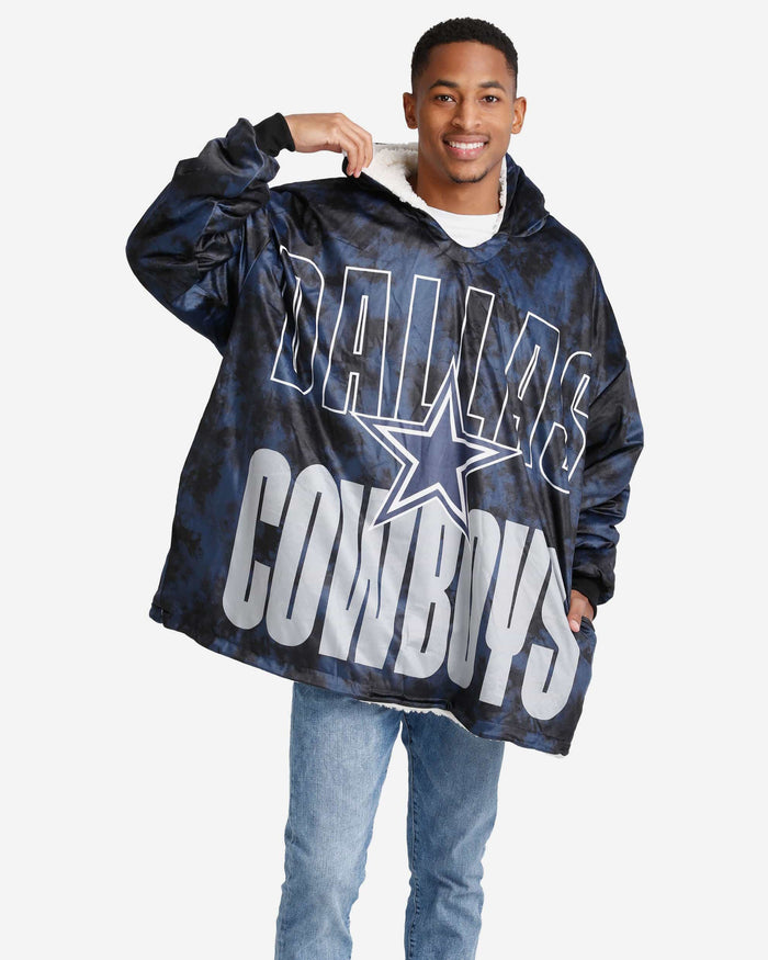 Dallas Cowboys Bold Logo Camo Hoodeez FOCO - FOCO.com