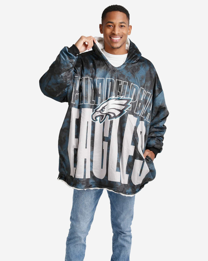 Philadelphia Eagles Bold Logo Camo Hoodeez FOCO - FOCO.com