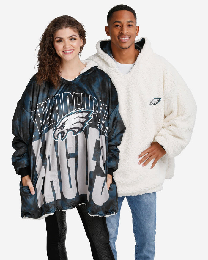 Philadelphia Eagles Bold Logo Camo Hoodeez FOCO - FOCO.com