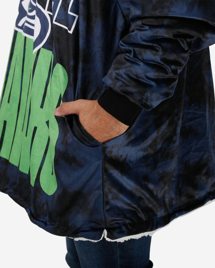 Seattle Seahawks Bold Logo Camo Hoodeez FOCO - FOCO.com