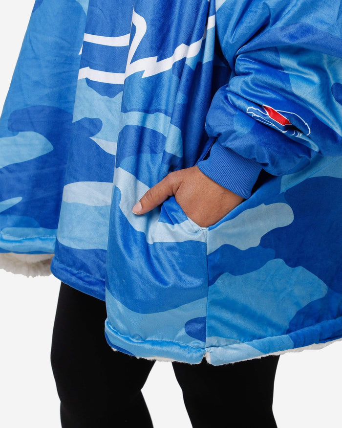 Buffalo Bills Reversible Team Color Camo Hoodeez FOCO - FOCO.com