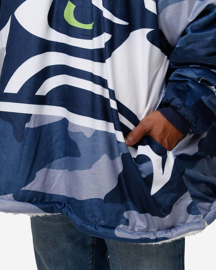 Seattle Seahawks Reversible Team Color Camo Hoodeez FOCO - FOCO.com