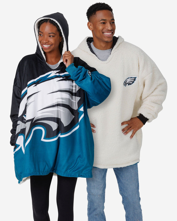 Philadelphia Eagles Reversible Colorblock Hoodeez FOCO - FOCO.com