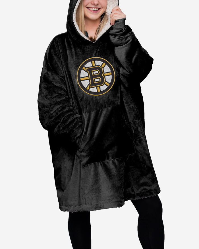 Boston Bruins Reversible Big Logo Hoodeez FOCO - FOCO.com