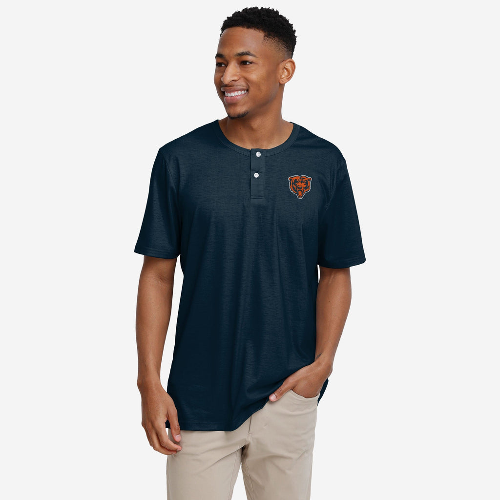 Chicago Bears Solid Team Logo Short Sleeve Henley FOCO S - FOCO.com