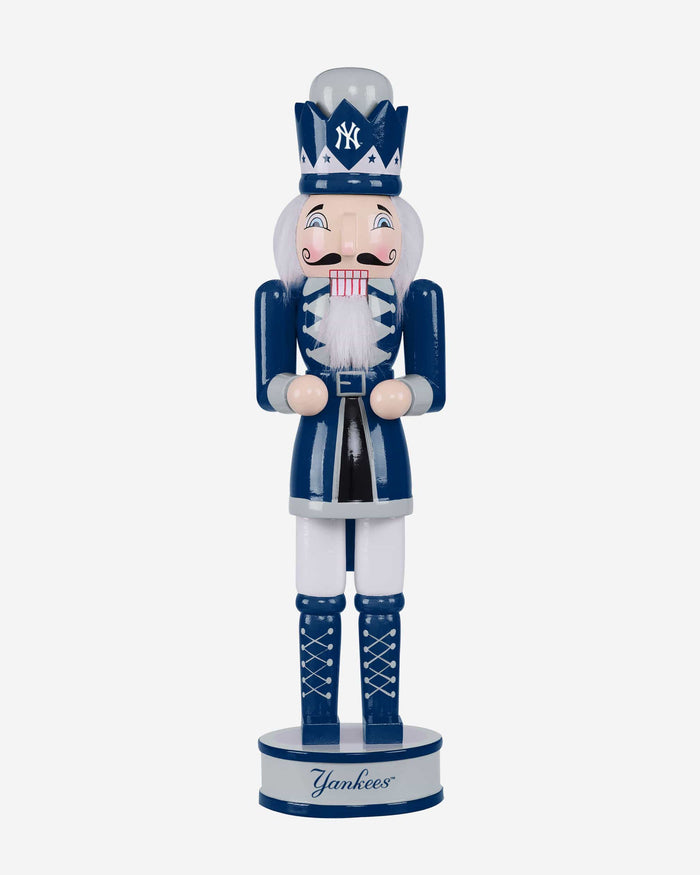 New York Yankees Team Spirit Nutcracker FOCO - FOCO.com