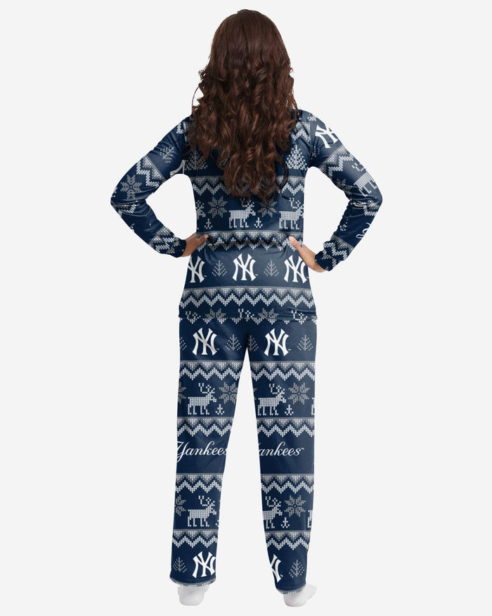 New York Yankees Womens Ugly Pattern Family Holiday Pajamas FOCO - FOCO.com