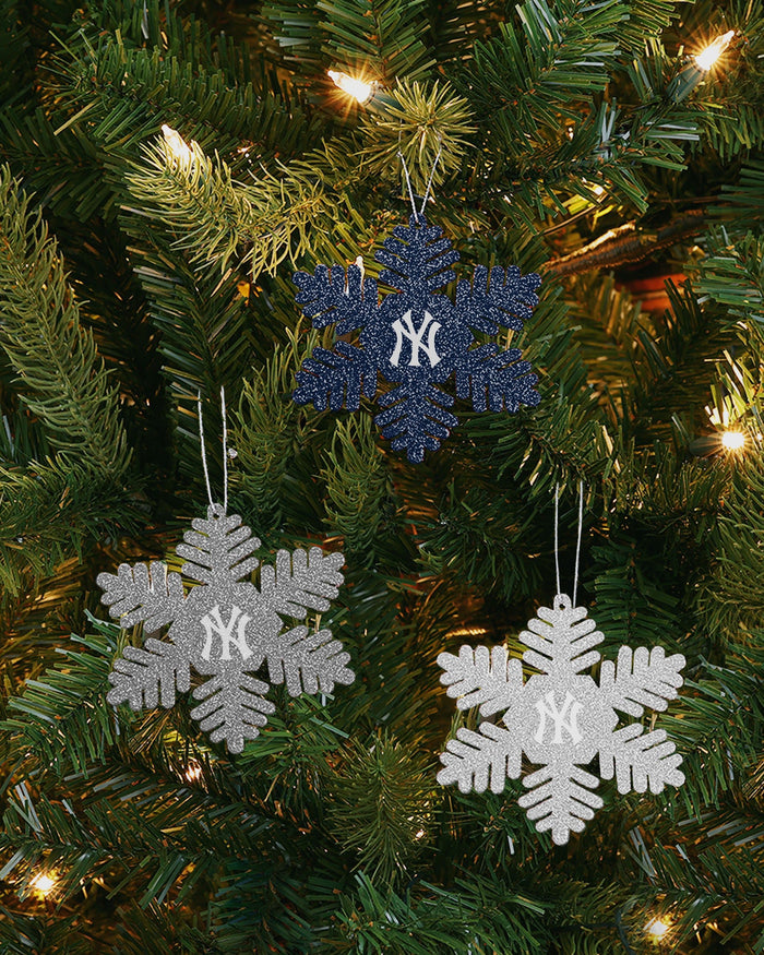 New York Yankees 3 Pack Metal Glitter Snowflake Ornament FOCO - FOCO.com