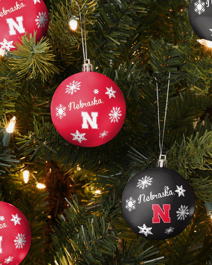 Nebraska Cornhuskers 5 Pack Shatterproof Ball Ornament Set FOCO - FOCO.com