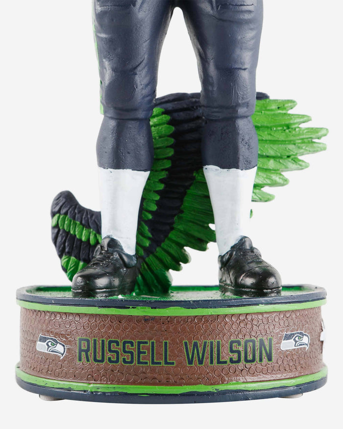 Russell Wilson Seattle Seahawks Thematic Player Figurine FOCO - FOCO.com