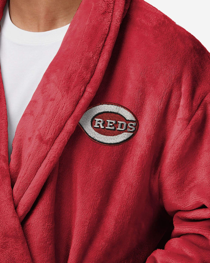 Cincinnati Reds Lazy Day Team Robe FOCO - FOCO.com