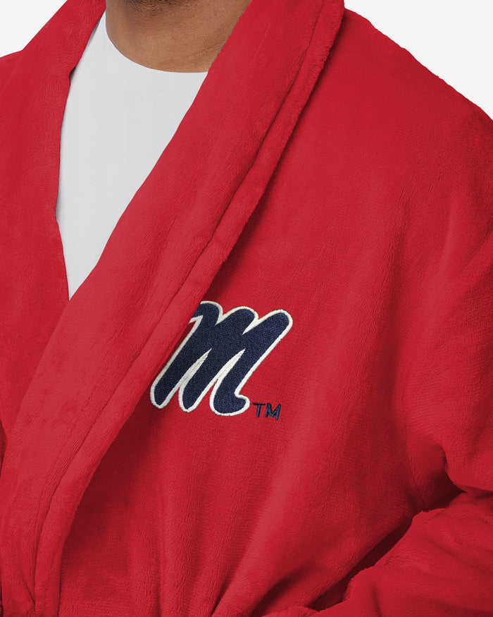 Ole Miss Rebels Lazy Day Team Robe FOCO - FOCO.com