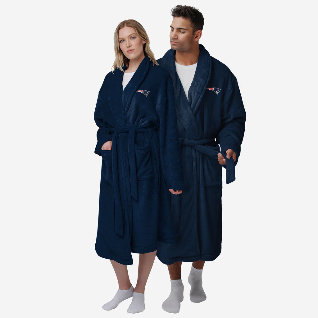 New England Patriots Lazy Day Team Robe FOCO - FOCO.com